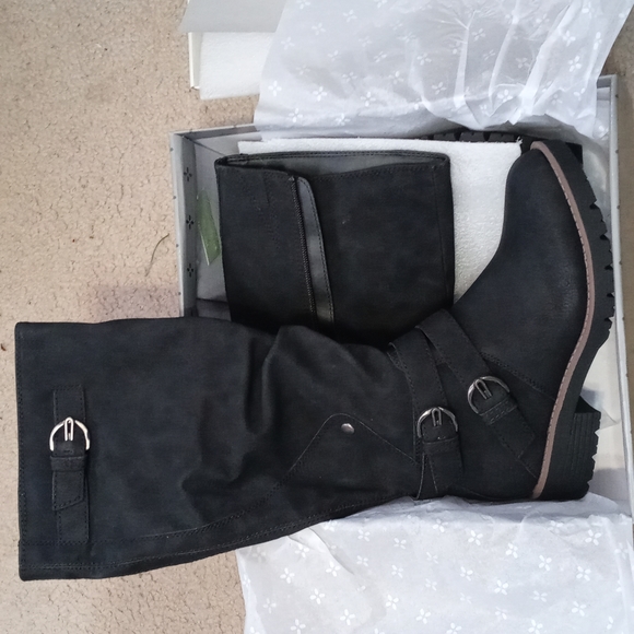 NWOT Sun & Stone boots - Picture 2 of 3